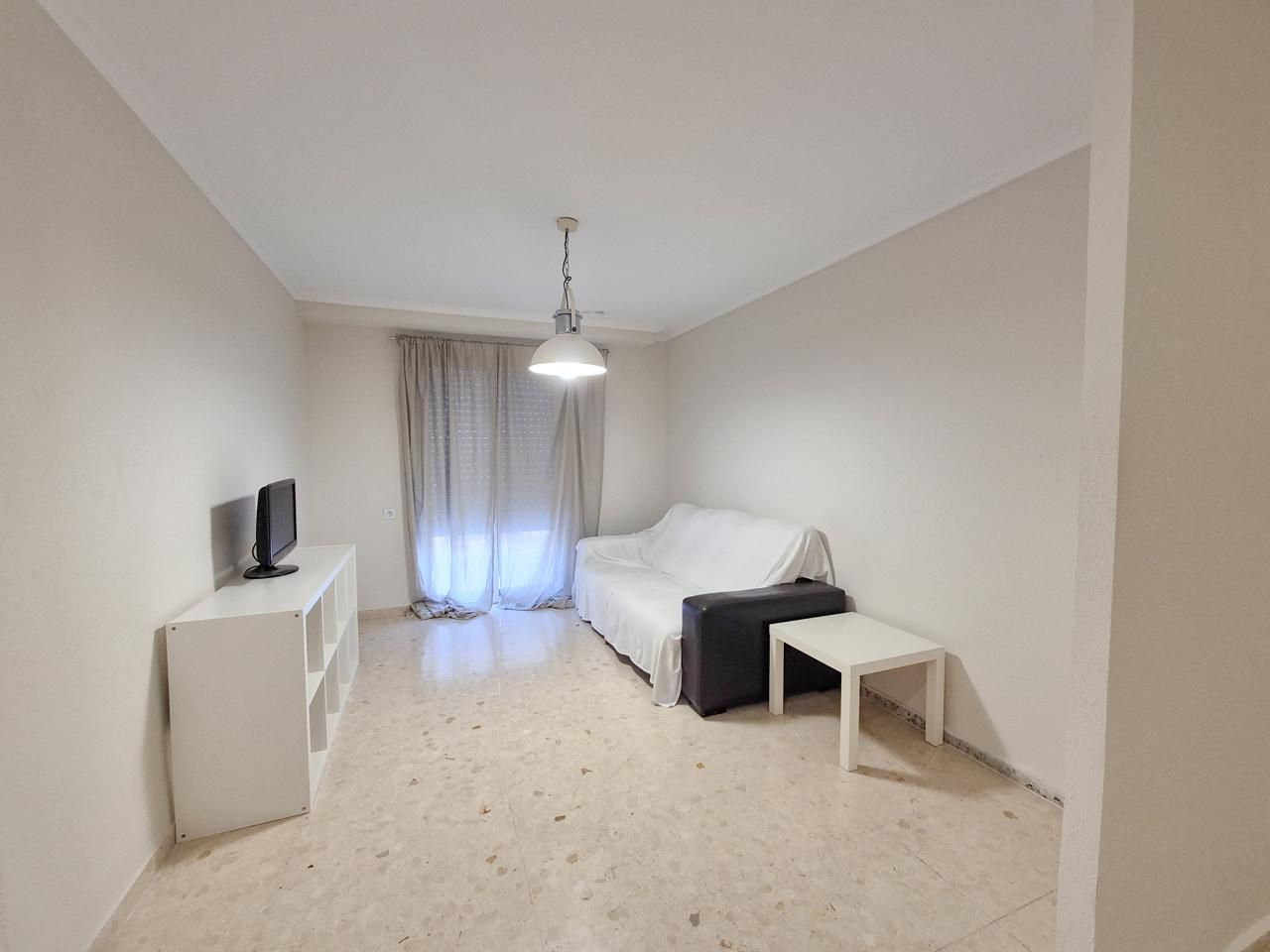 Flat to rent in Altabix, Elche ciudad