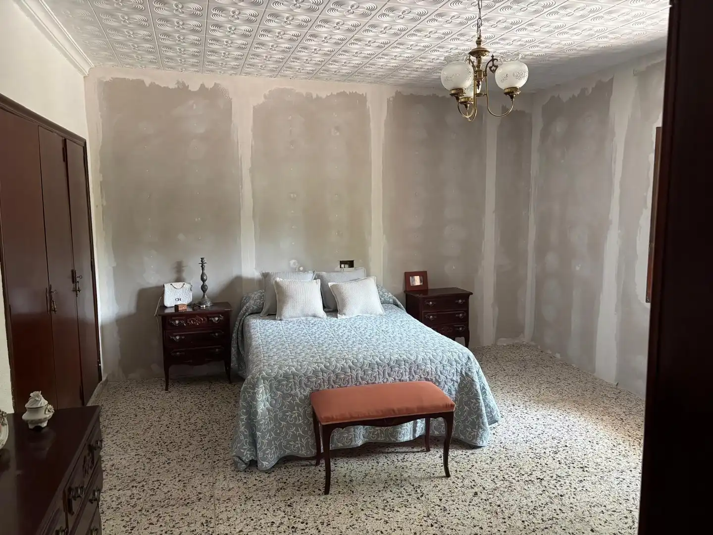 Dormitori de Casa o xalet en venda en Elda amb Aire condicionat, Calefacció i Jardí privat