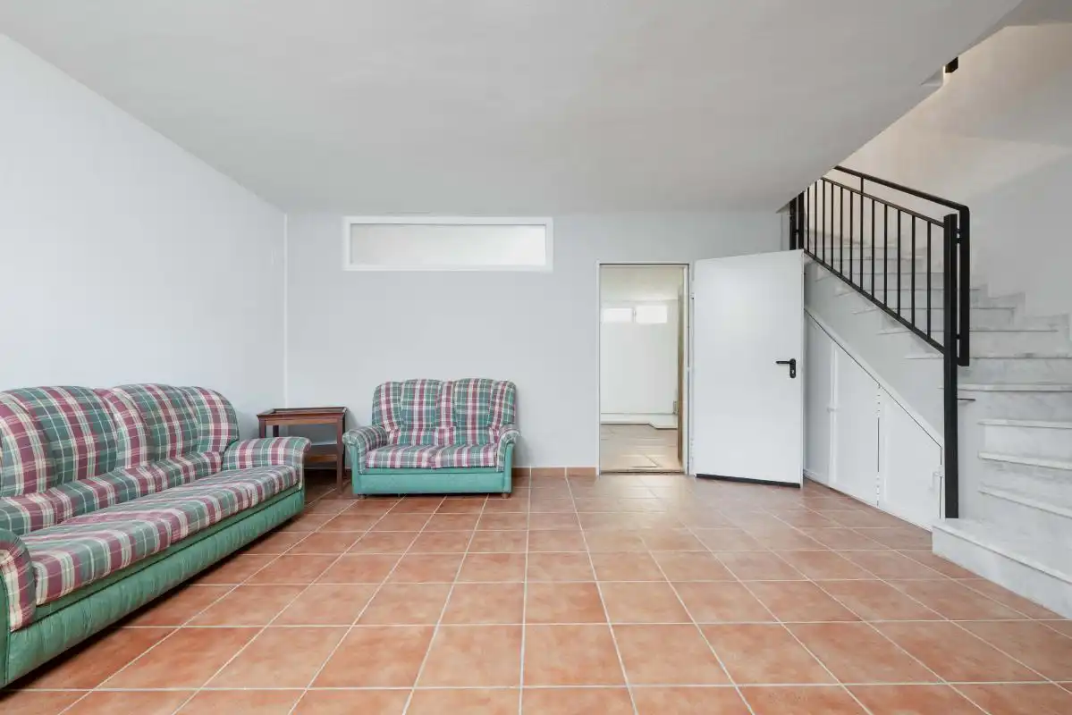 Casa adosada en venta en Espartinas con Calefacción y Amueblado