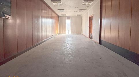 Foto 5 von Gebaude zur Miete in Calle Calle Alcalde Martín Cobos, Villimar - V1 - V2 - S3 - S4 - San Cristobal, Burgos Capital