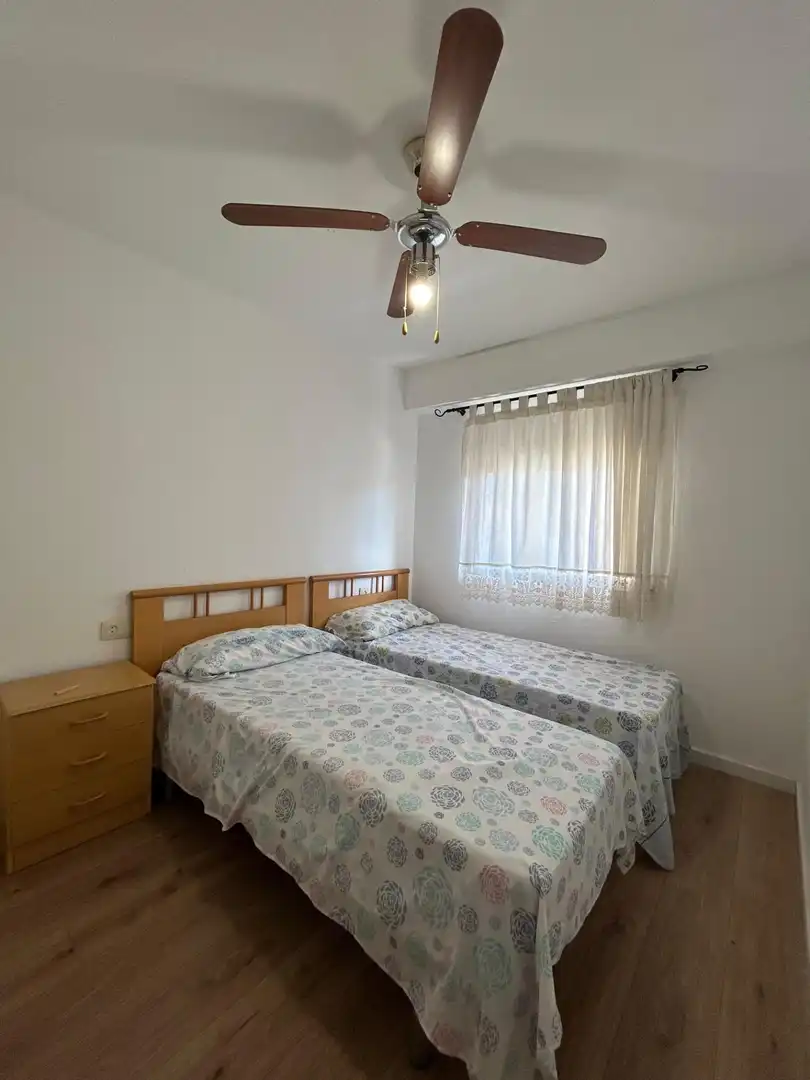 Schlafzimmer von Wohnung zur Miete in La Pobla de Farnals mit Möbliert, Balkon und Gemeinschaftspool