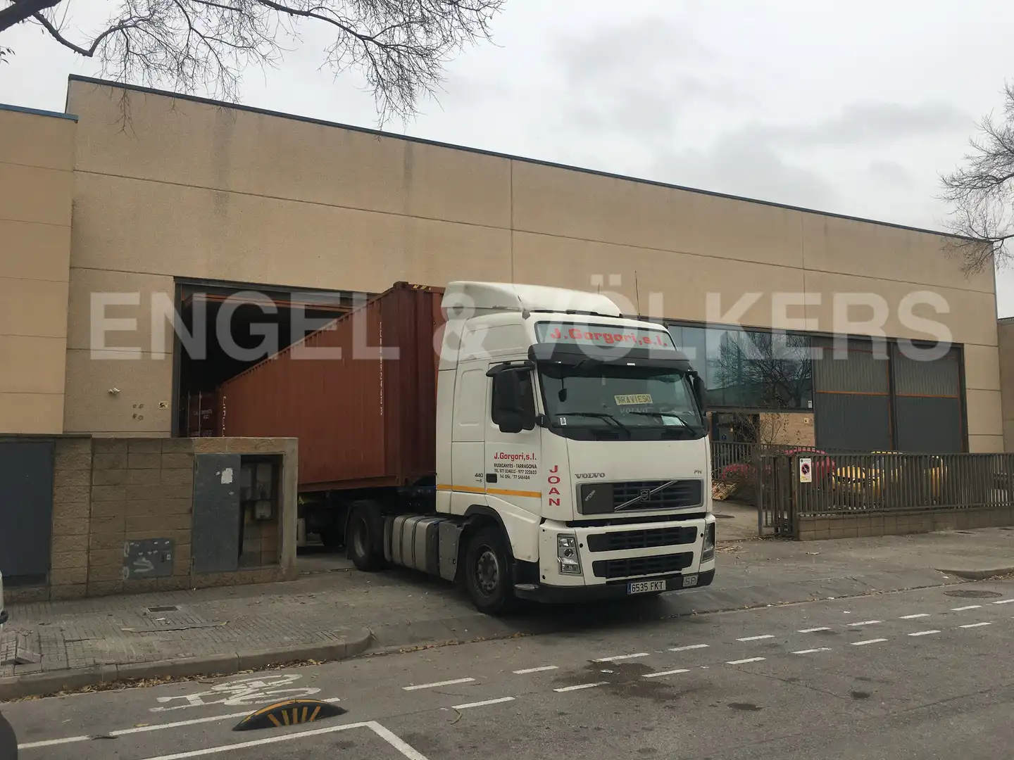 Parking of Industrial buildings for rent in Bellvitge - El Gornal - Granvia LH