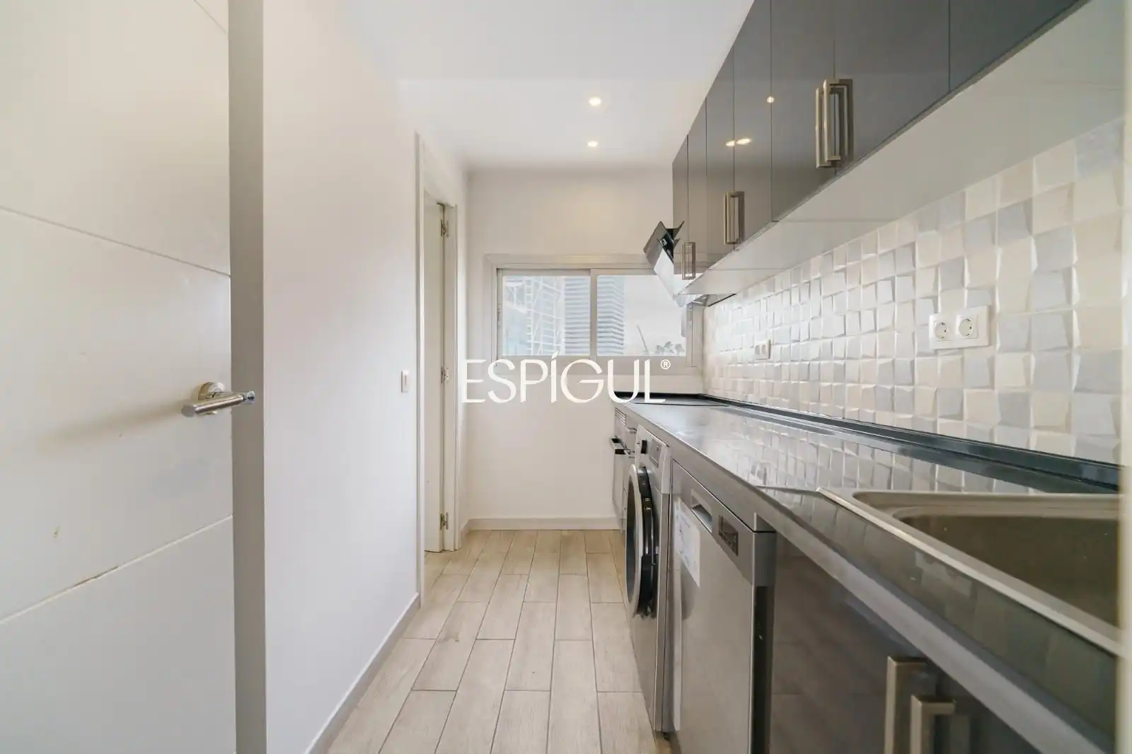 Ático con terraza en venta en Trelawny, imagen 6