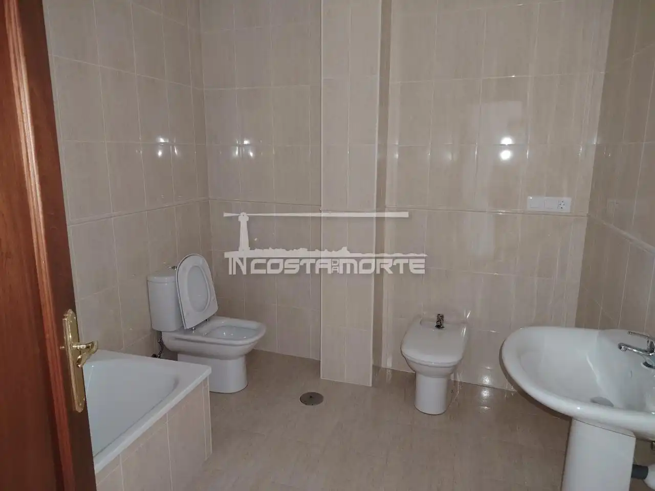 Baño de Piso en venta en Fisterra