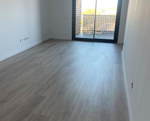 Sala d'estar de Àtic en venda en Vilanova i la Geltrú amb Aire condicionat, Calefacció i Parquet