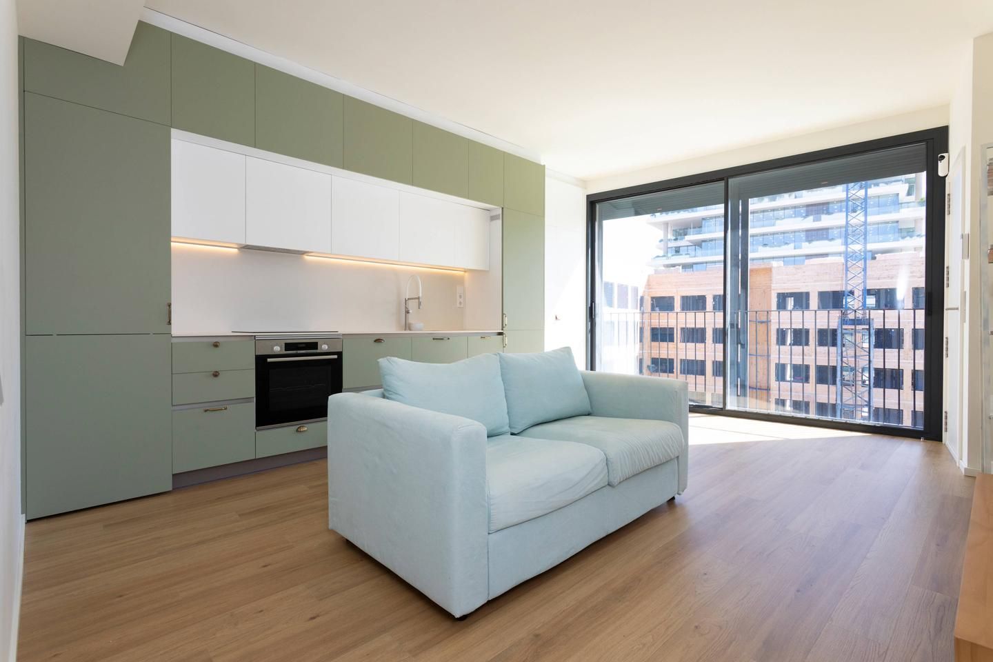 Living room of Flat to rent in  Barcelona Capital  with Air Conditioner, Terrace and Swimming Pool