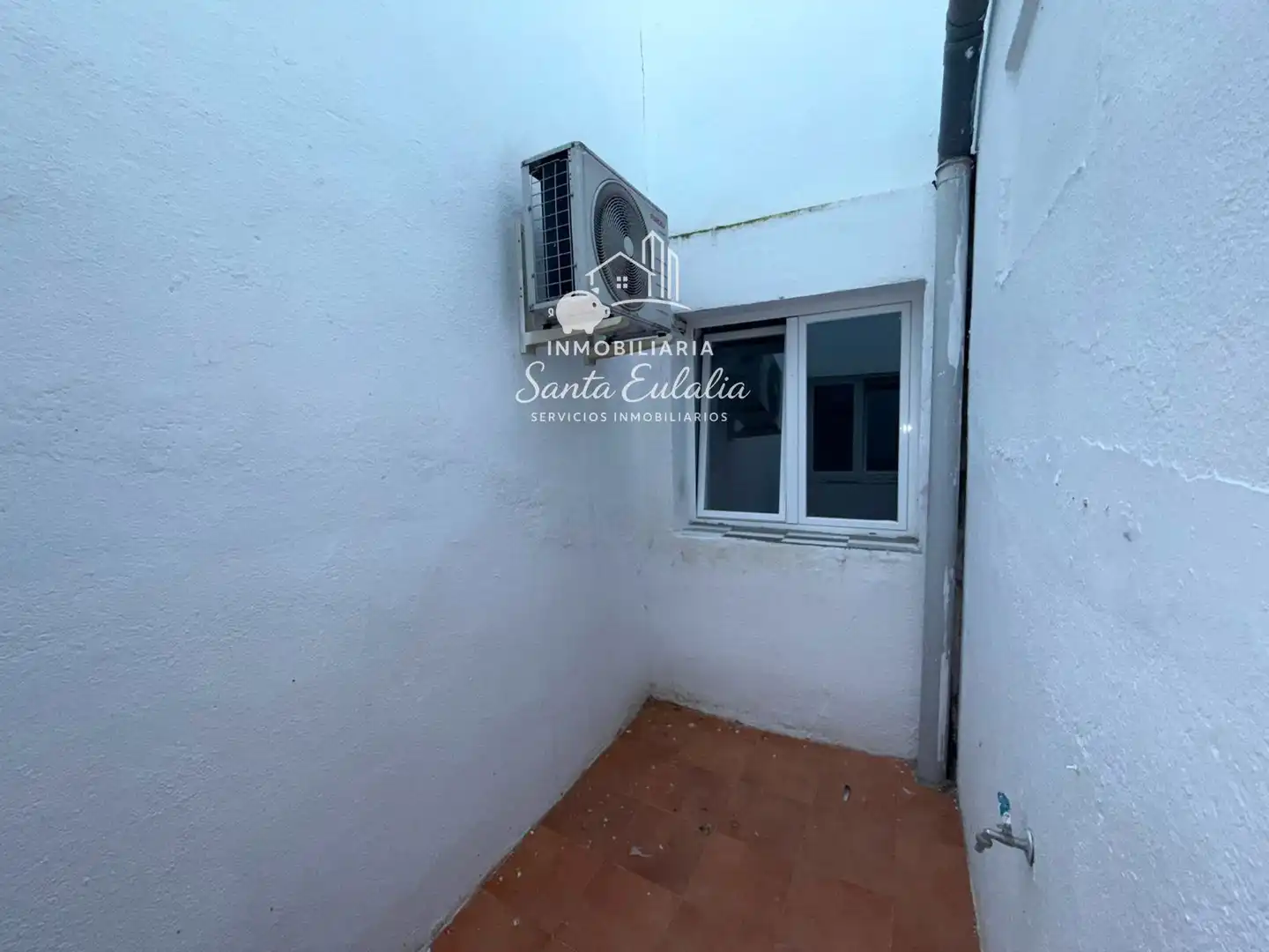 Vista exterior de Casa o chalet en venta en Mérida con Aire acondicionado, Calefacción y Jardín privado