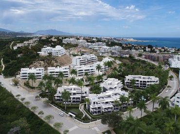 Mini appartamento con piscina in vendita a Estepona Pueblo