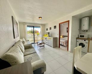 Living room of Flat to rent in Torrevieja  with Heating, Terrace and Swimming Pool