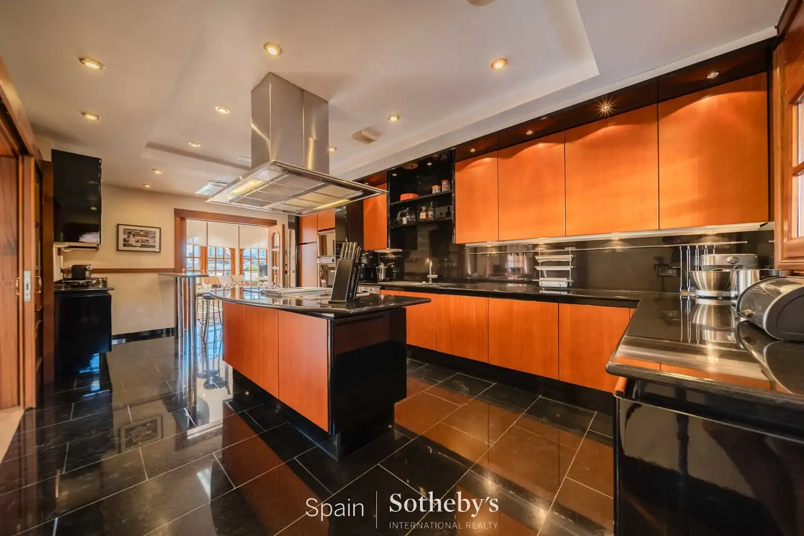 Kitchen of Houses for sale in Empuriabrava  with Air Conditioner, Heating and Private garden