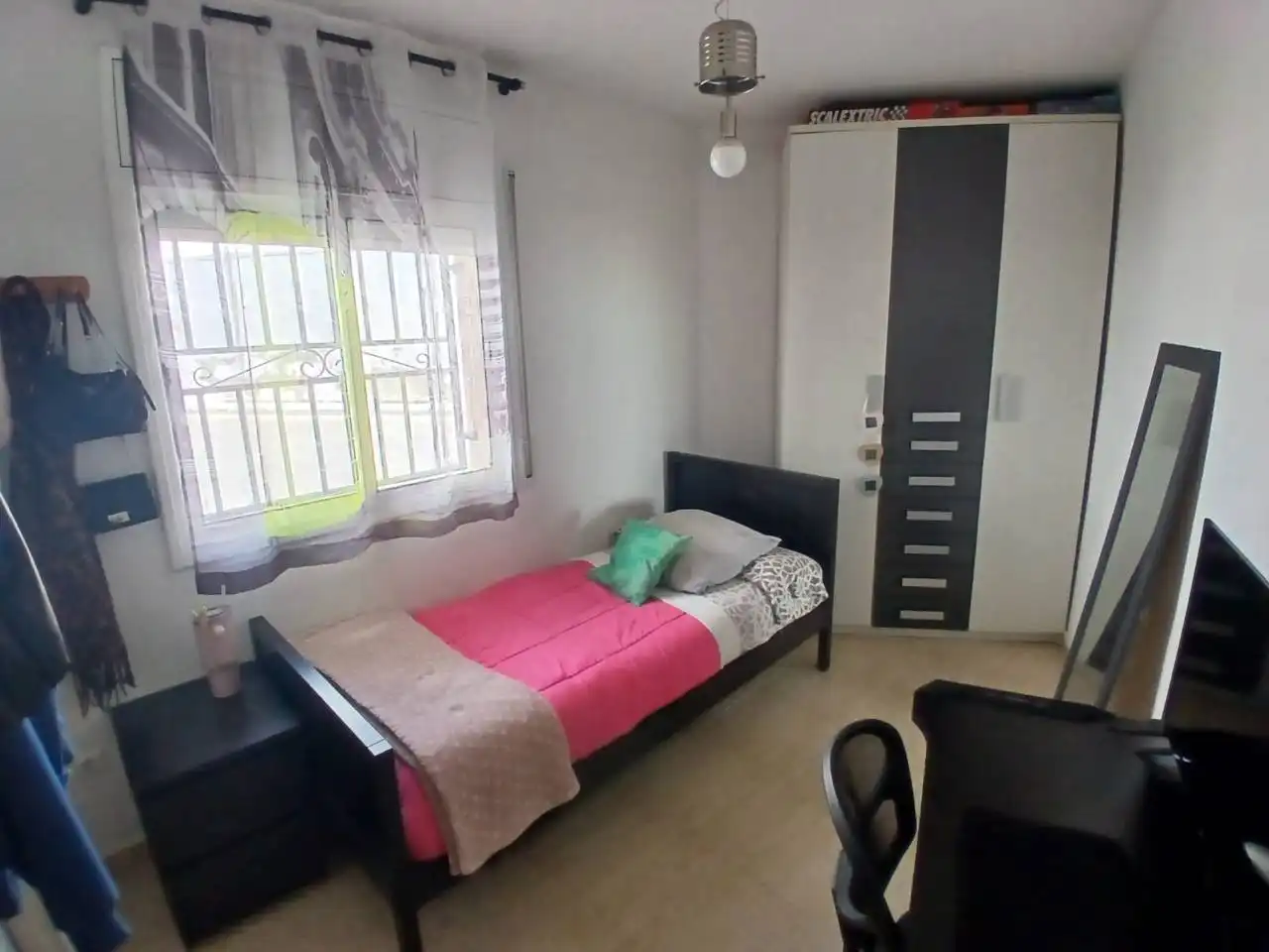 Habitación de Casa o chalet en venta en Sant Pere de Ribes con Calefacción y Terraza