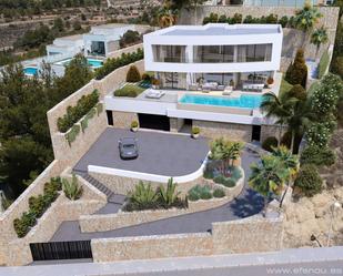 Vista exterior de Casa o xalet en venda en Calpe / Calp amb Aire condicionat, Calefacció i Jardí privat