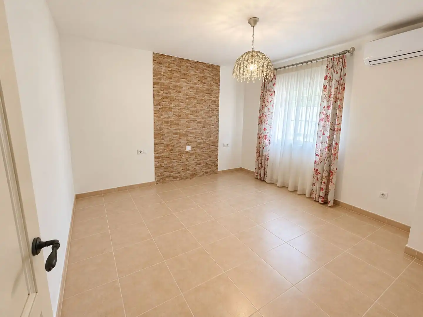 Menjador de Casa o xalet en venda en Marchena, Sevilla