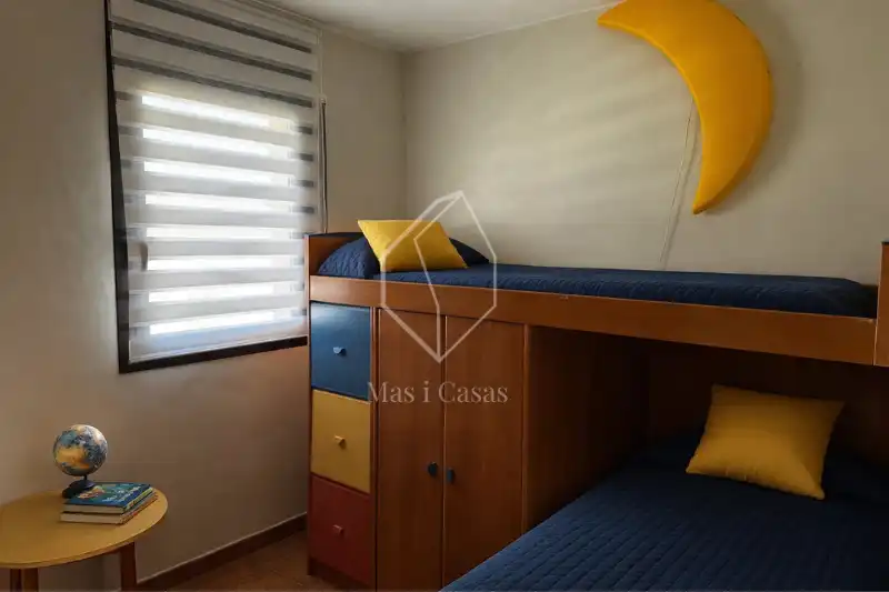 Schlafzimmer von Einfamilien-Reihenhaus zum Verkauf in L'Escala mit Klimaanlage, Heizung und Terrasse