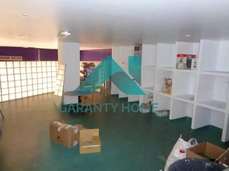 Local comercial en alquiler en Centro, imagen 5