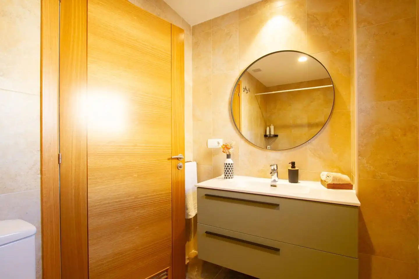 Baño de Casa o chalet en venta en Aoiz / Agoitz con Jardín privado, Terraza y Amueblado
