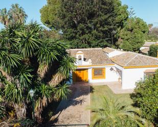 Exterior view of House or chalet to rent in Sanlúcar la Mayor  with Air Conditioner, Terrace and Swimming Pool