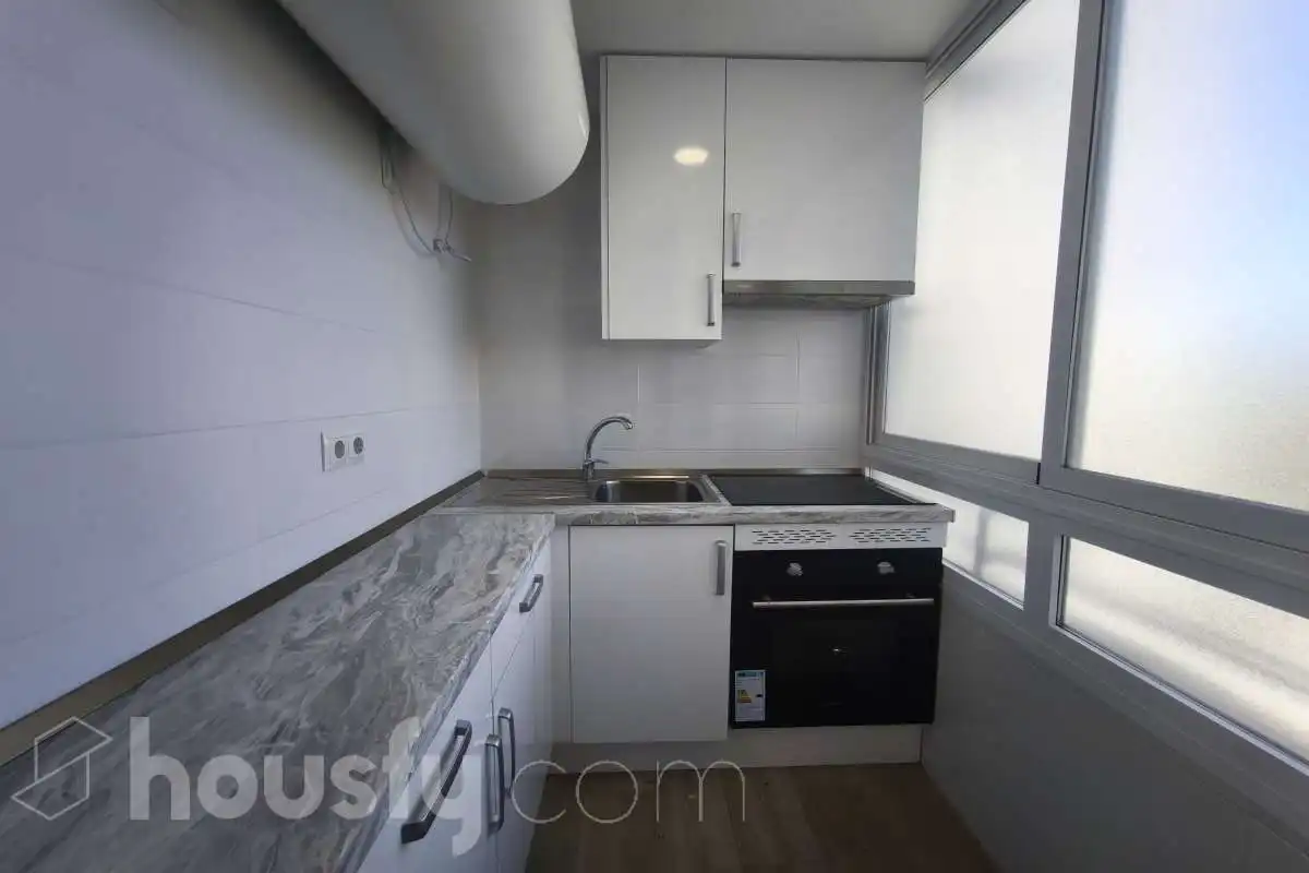 Kitchen of Flat for rent in Fuenlabrada  with Parquet flooring
