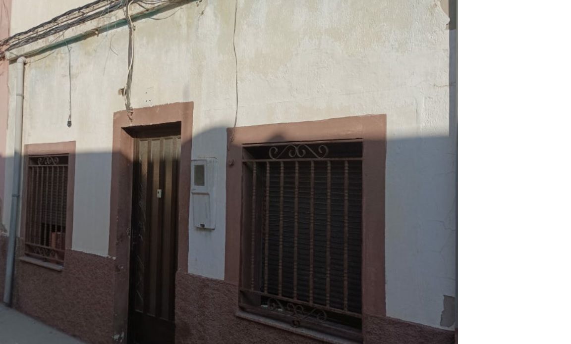 Vista exterior de Casa adosada en venta en Castellón de la Plana / Castelló de la Plana