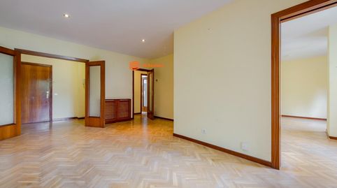 Photo 5 of Flat for sale in Alfredo Marquerie, La Paz, Madrid Capital