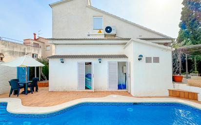 Swimming pool of House or chalet for sale in Calafell  with Air Conditioner, Terrace and Swimming Pool