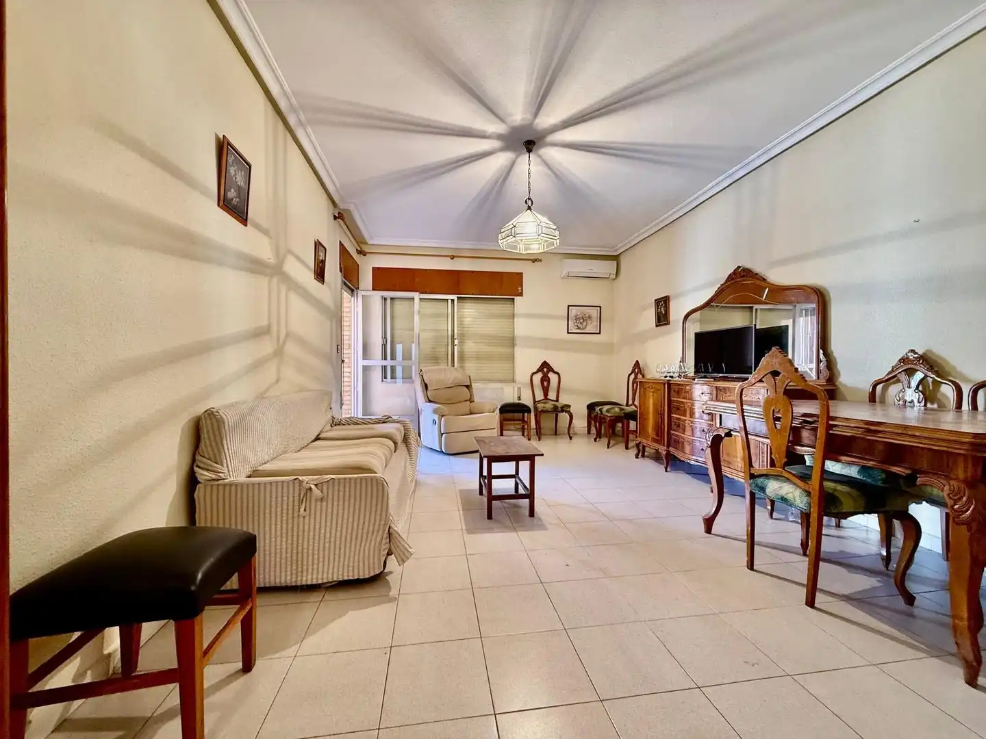 Sala d'estar de Pis en venda en San Pedro del Pinatar amb Aire condicionat, Terrassa i Traster