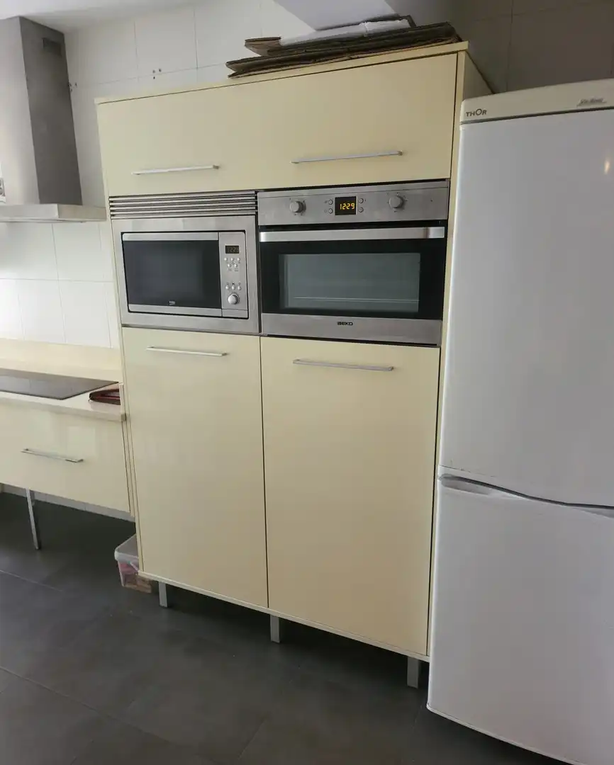 Cocina de Piso en venta en Santander con Calefacción