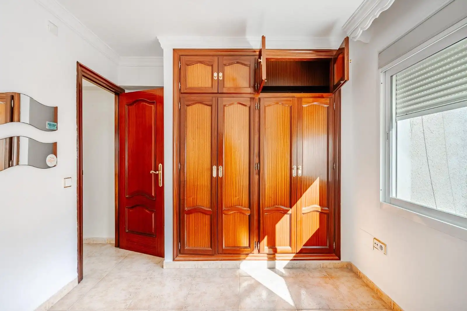 Schlafzimmer von Wohnungen zum Verkauf in Estepona mit Möbliert
