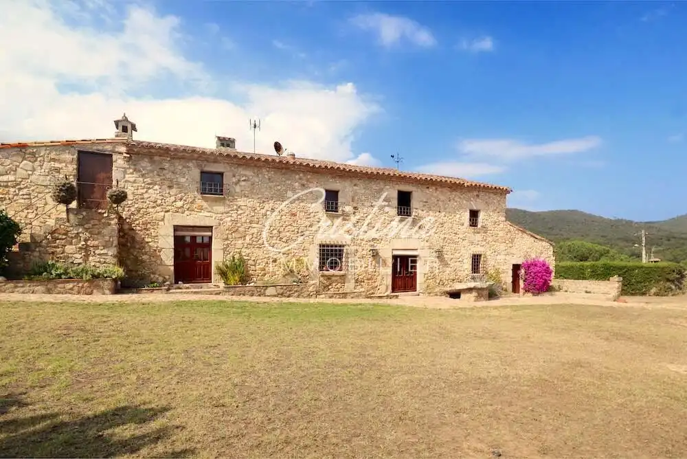 Außenansicht von Country house zum Verkauf in Santa Cristina d'Aro mit Heizung, Privatgarten und Schwimmbad