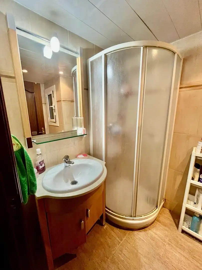 Bathroom of Apartments for sale in Barcelona  with Heating and Terrace