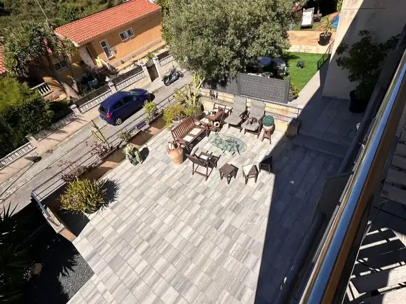 Terrassa de Casa o xalet en venda en Cunit amb Aire condicionat, Piscina i Balcó