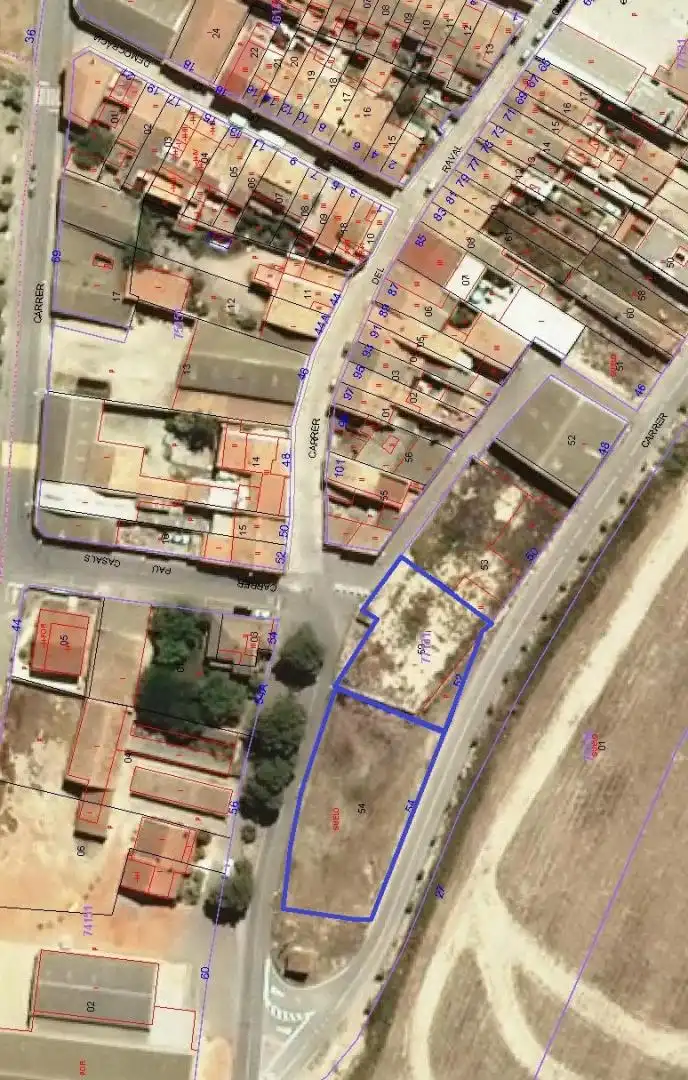 Terrenos y solares en venta en Solanes 52