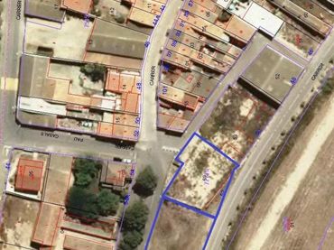 Terrenys i solars en venda a Solanes 52
