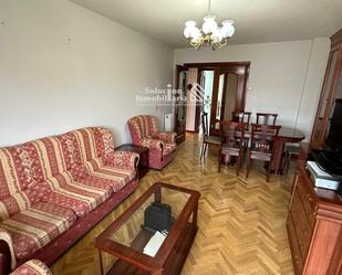 Living room of Flat for sale in Salamanca Capital  with Heating, Storage room and Furnished