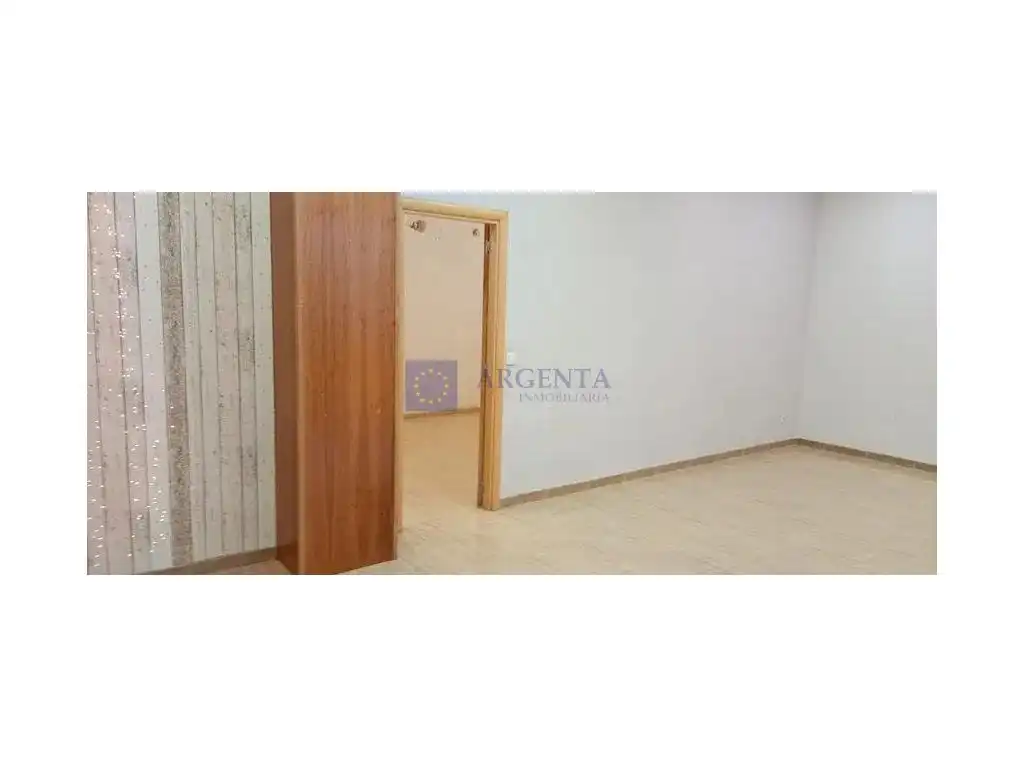 Business premises for sale in Casco Antiguo, imagen 4