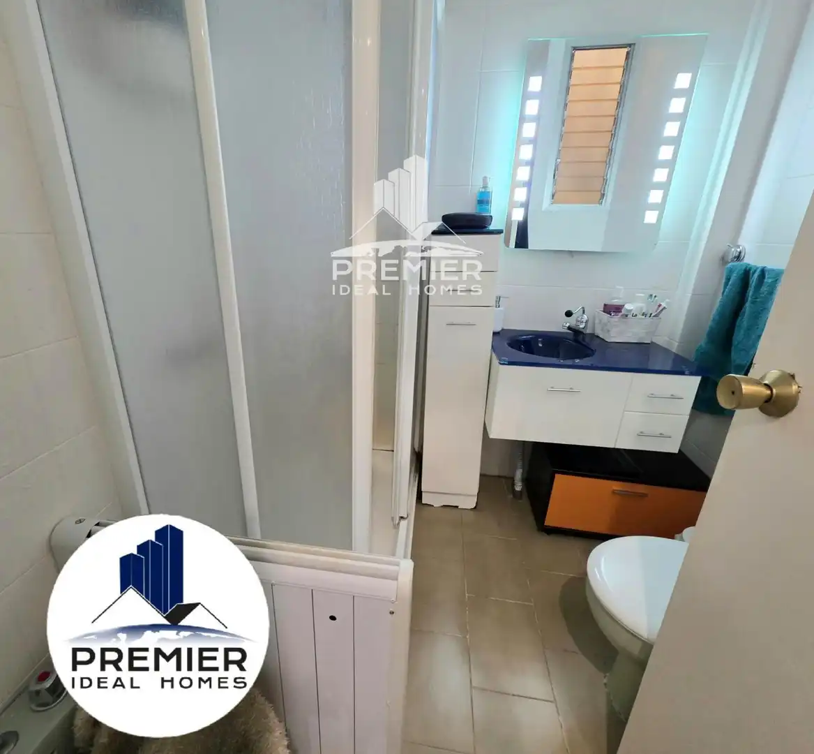 Habitación de Piso en venta en Petrer con Aire acondicionado, Calefacción y Amueblado