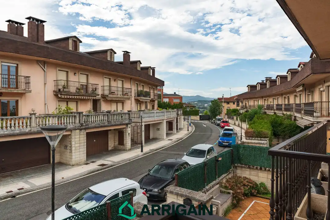 Casa amb terrassa en venda a Tolaregoia 19, imagen 40