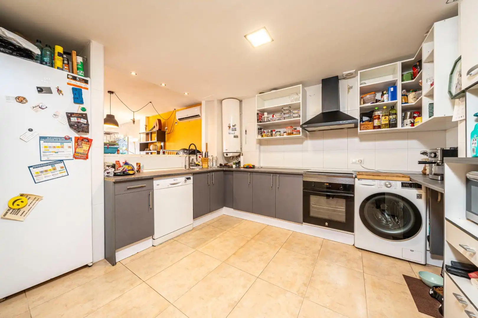 Kitchen of Flat for sale in Porreres  with Private garden, Terrace and Storage room
