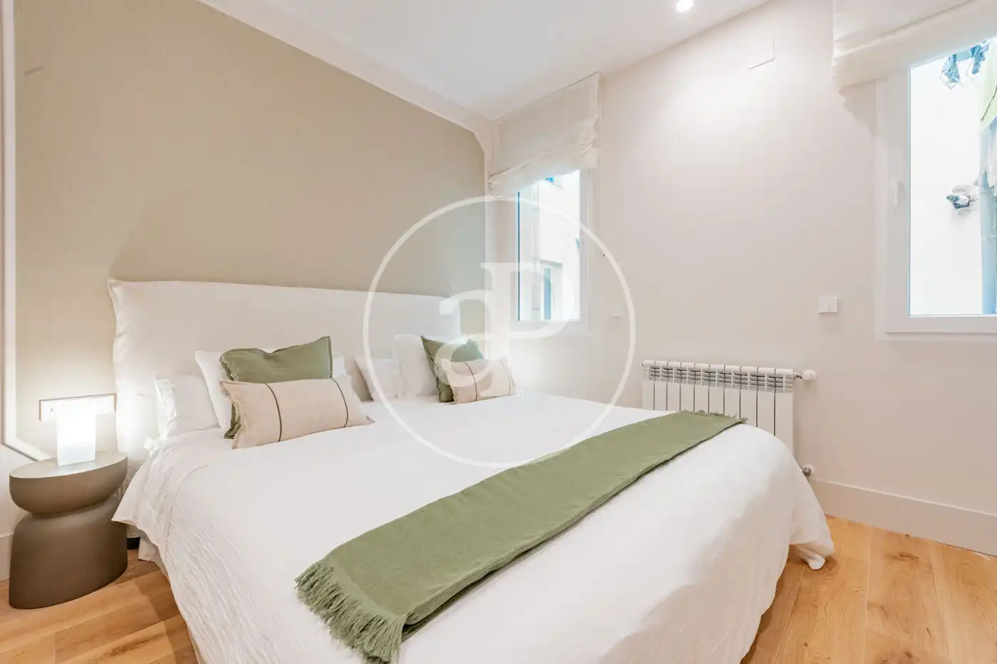 Bedroom of Flat for sale in Madrid  with Air Conditioner and Heating