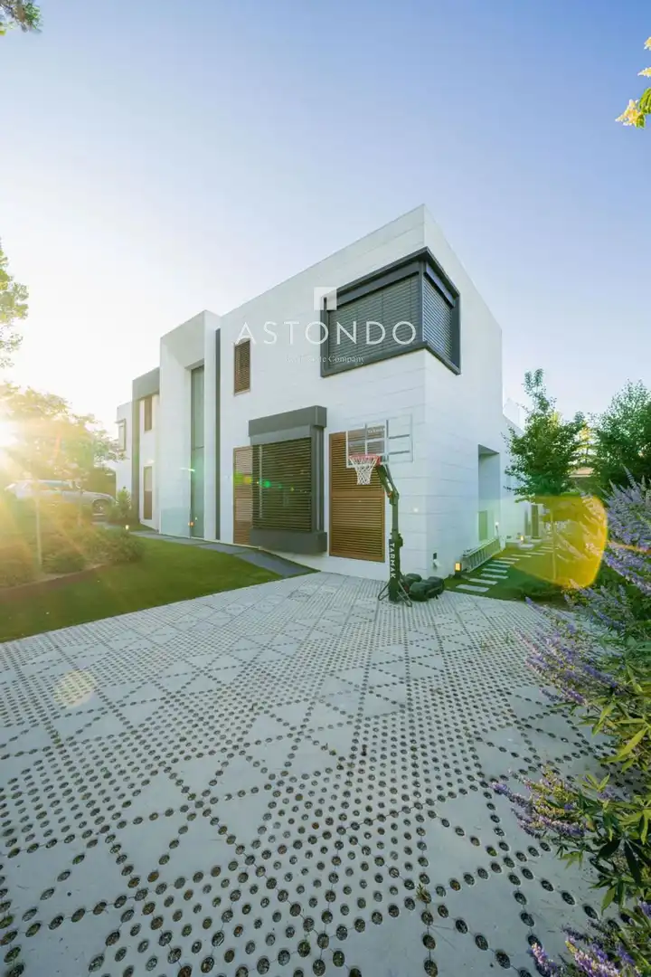 Houses for sale in Conde Orgaz - Piovera