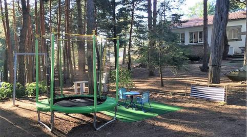 Foto 4 de Casa o xalet en venda a Los Rosales, 17, Navalperal de Pinares, Ávila