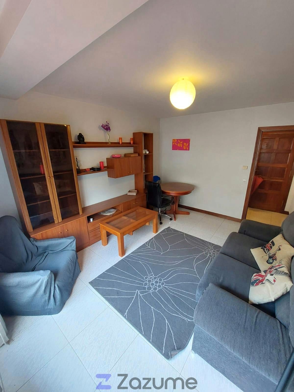 Living room of Flat for rent in Pontevedra Capital   with Heating, Furnished and Oven
