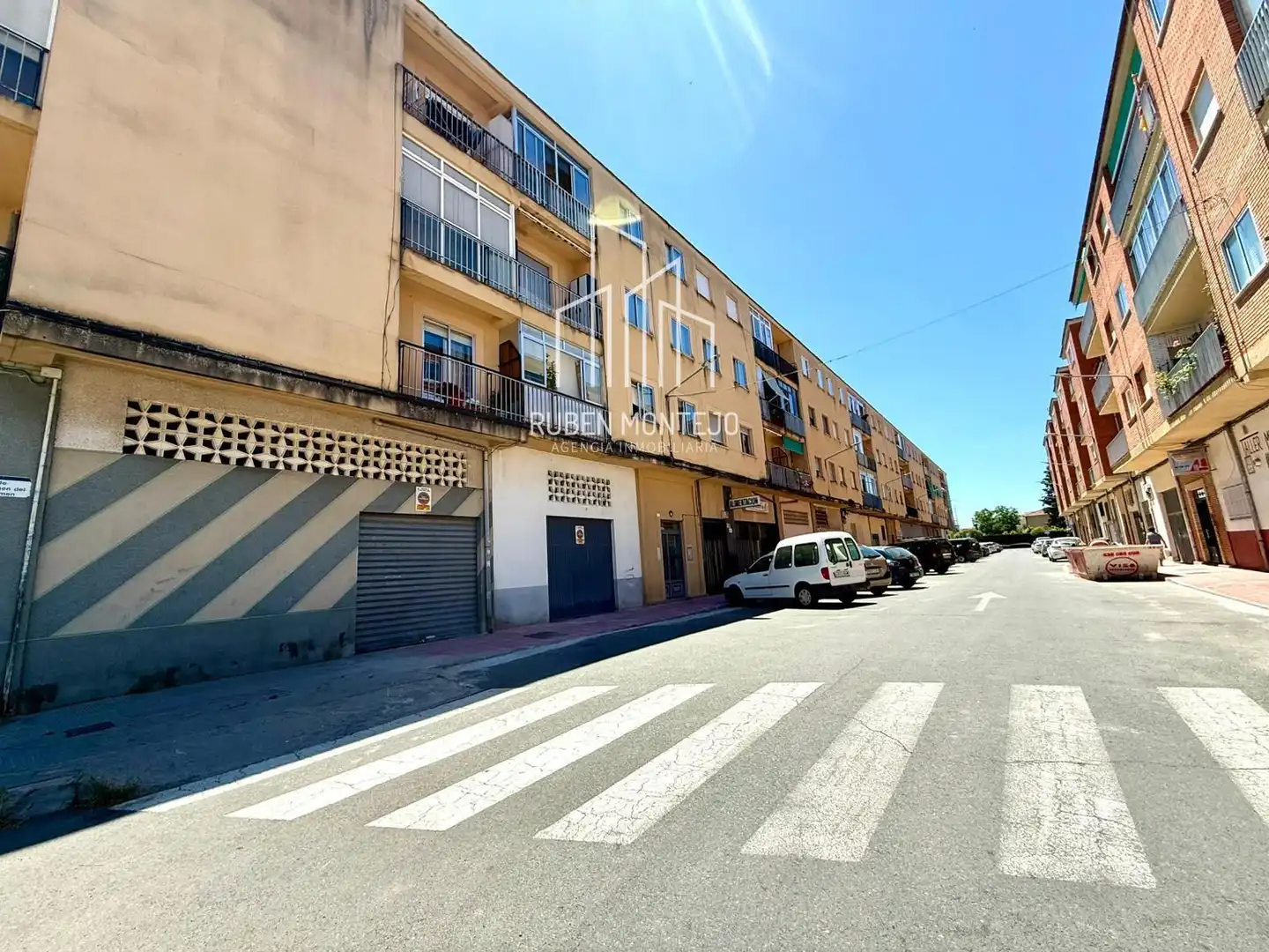 Vista exterior de Piso en venta en Santa Marta de Tormes con Calefacción y Terraza