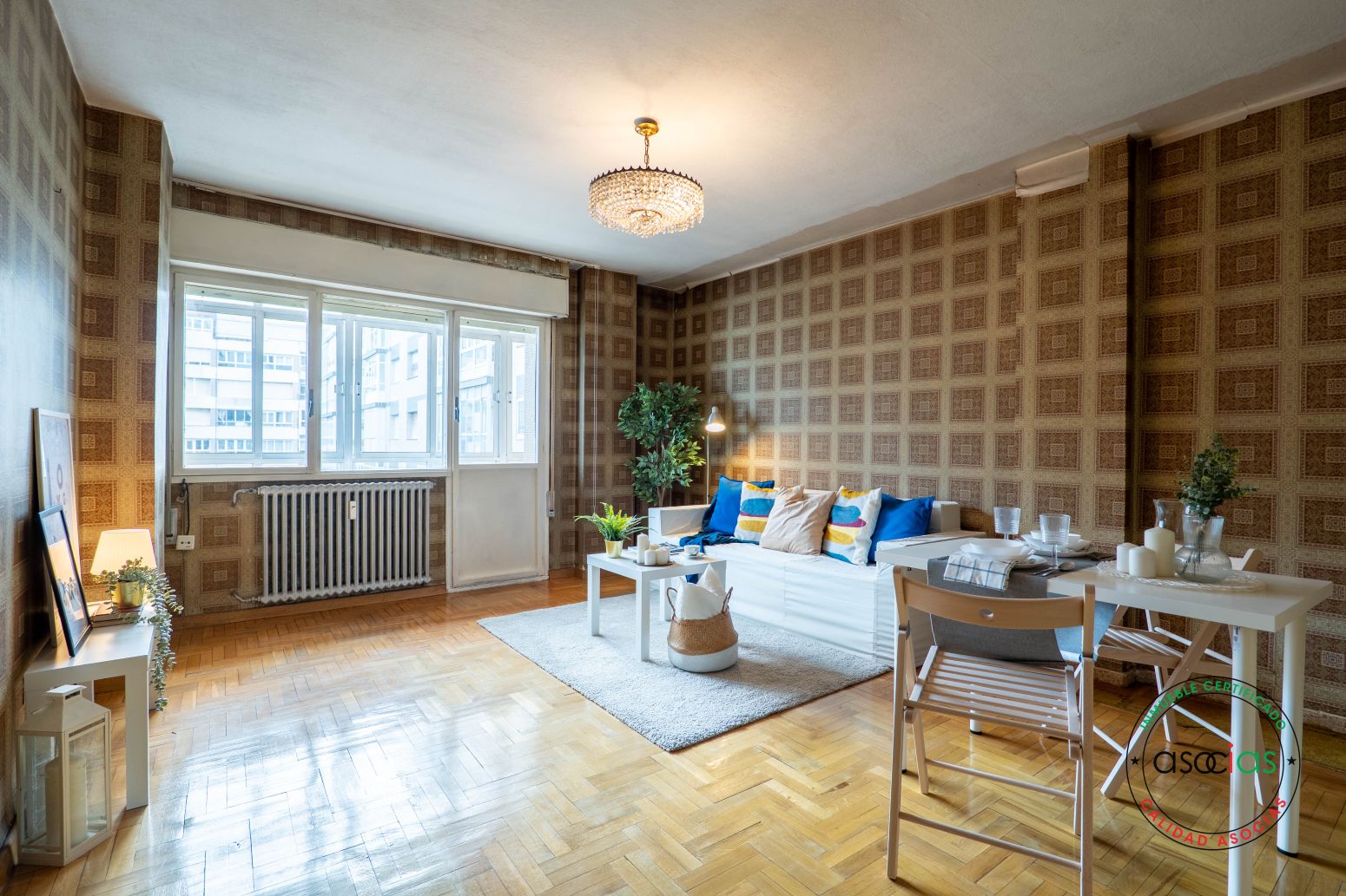 Living room of Flat for sale in Gijón   with Heating, Parquet flooring and Terrace