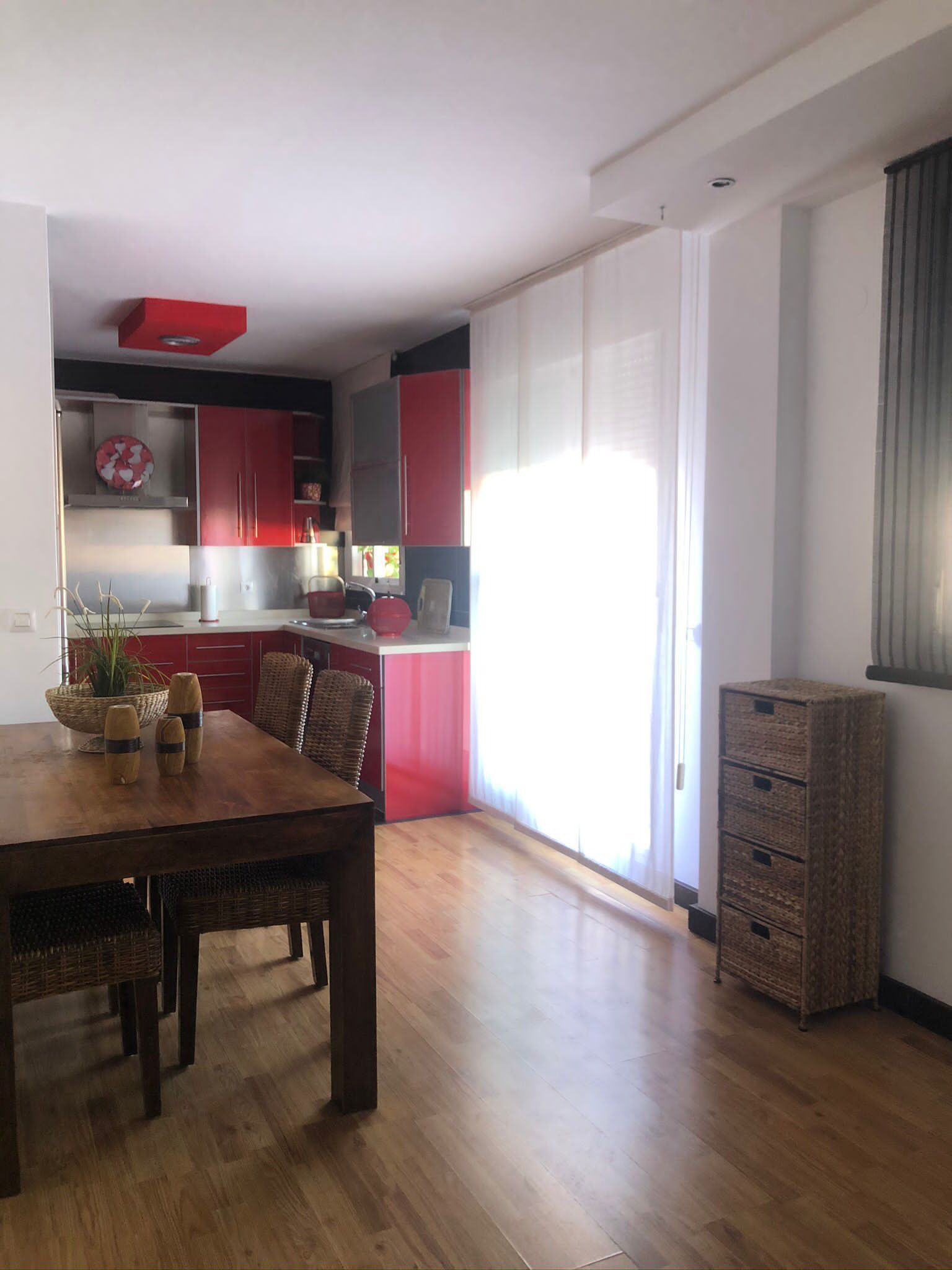 Cuina de Àtic de lloguer en Vélez-Málaga amb Aire condicionat, Calefacció i Terrassa