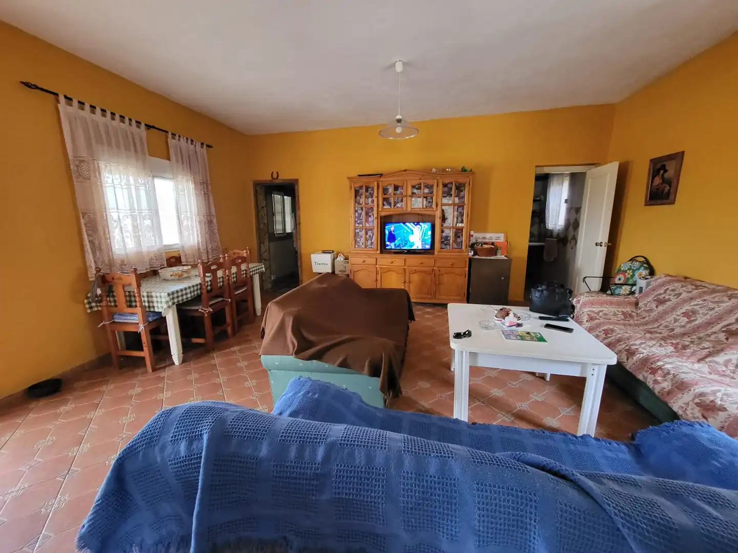 Sala d'estar de Finca rústica en venda en Medina Sidonia amb Calefacció, Jardí privat i Terrassa
