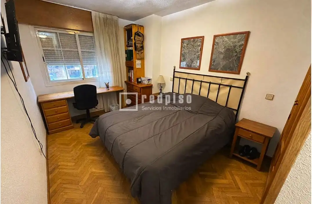 Schlafzimmer von Wohnung zum Verkauf in Coslada mit Heizung, Privatgarten und Terrasse