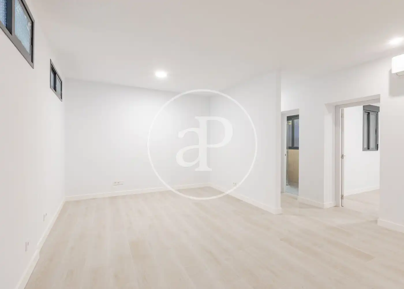 Wohnzimmer von Wohnung zum Verkauf in Madrid mit Klimaanlage und Heizung