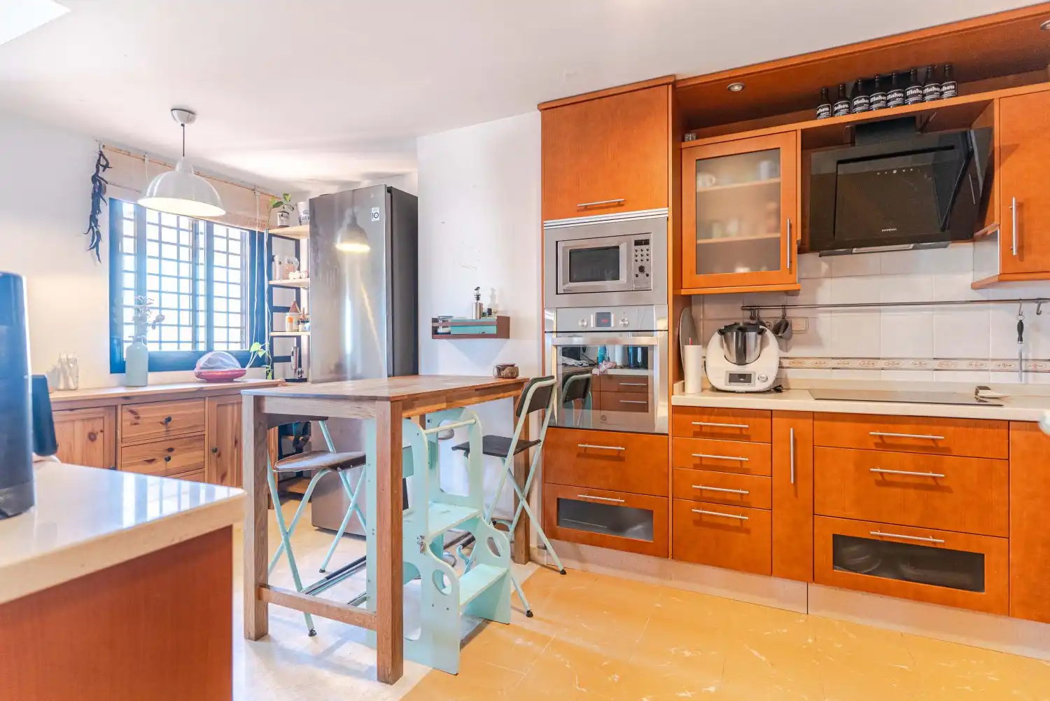 Cocina de Piso en venta en Motril con Terraza, Balcón y Piscina comunitaria