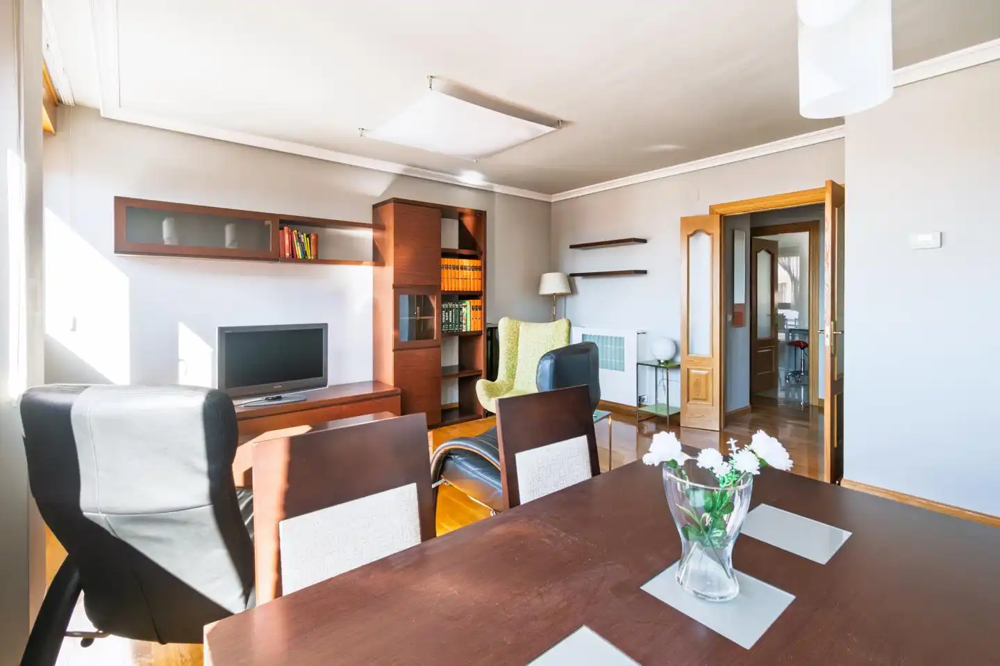 Flat for sale in Felisa Munárriz, Milagrosa